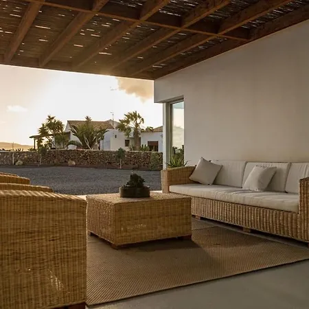 Villa Rampuan House An Extraordinary 7-bedroom In Fuerteventura *