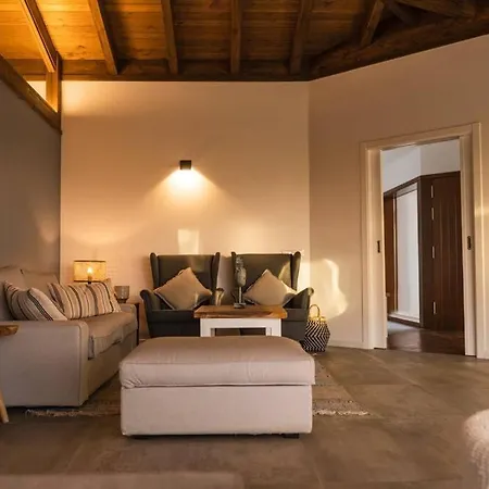Rampuan House An Extraordinary 7-bedroom In Fuerteventura Villa *